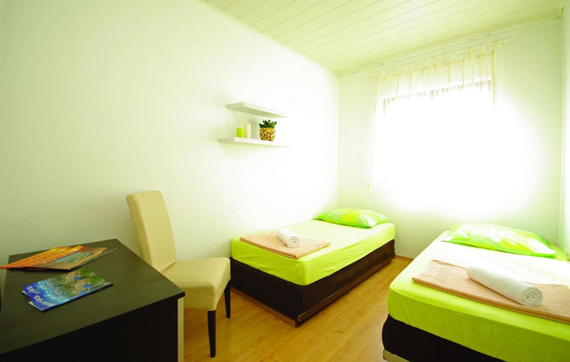 Apartment Stipe - Sea View From The Terrace Makarska